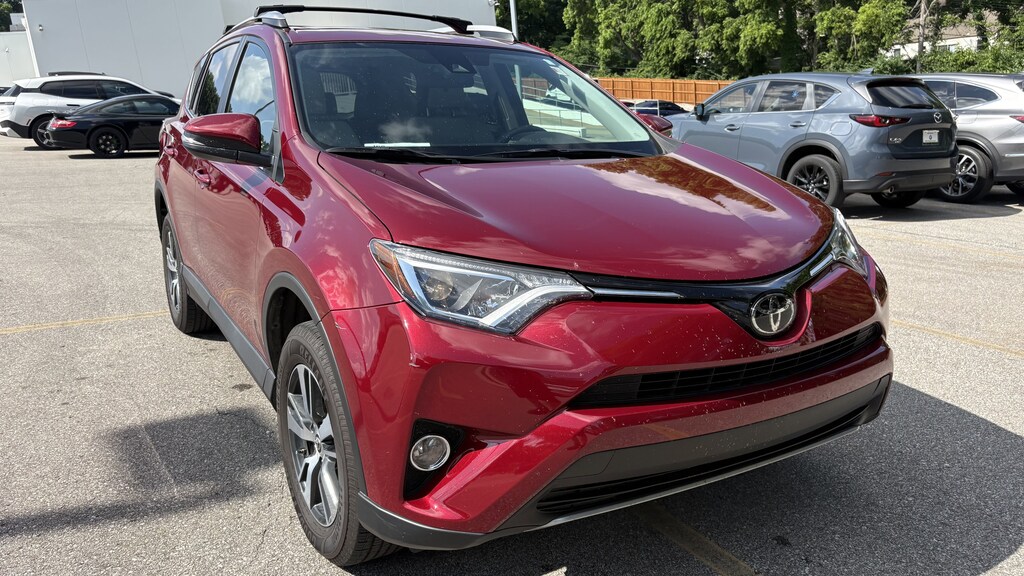 Used 2018 Toyota RAV4 XLE SUV