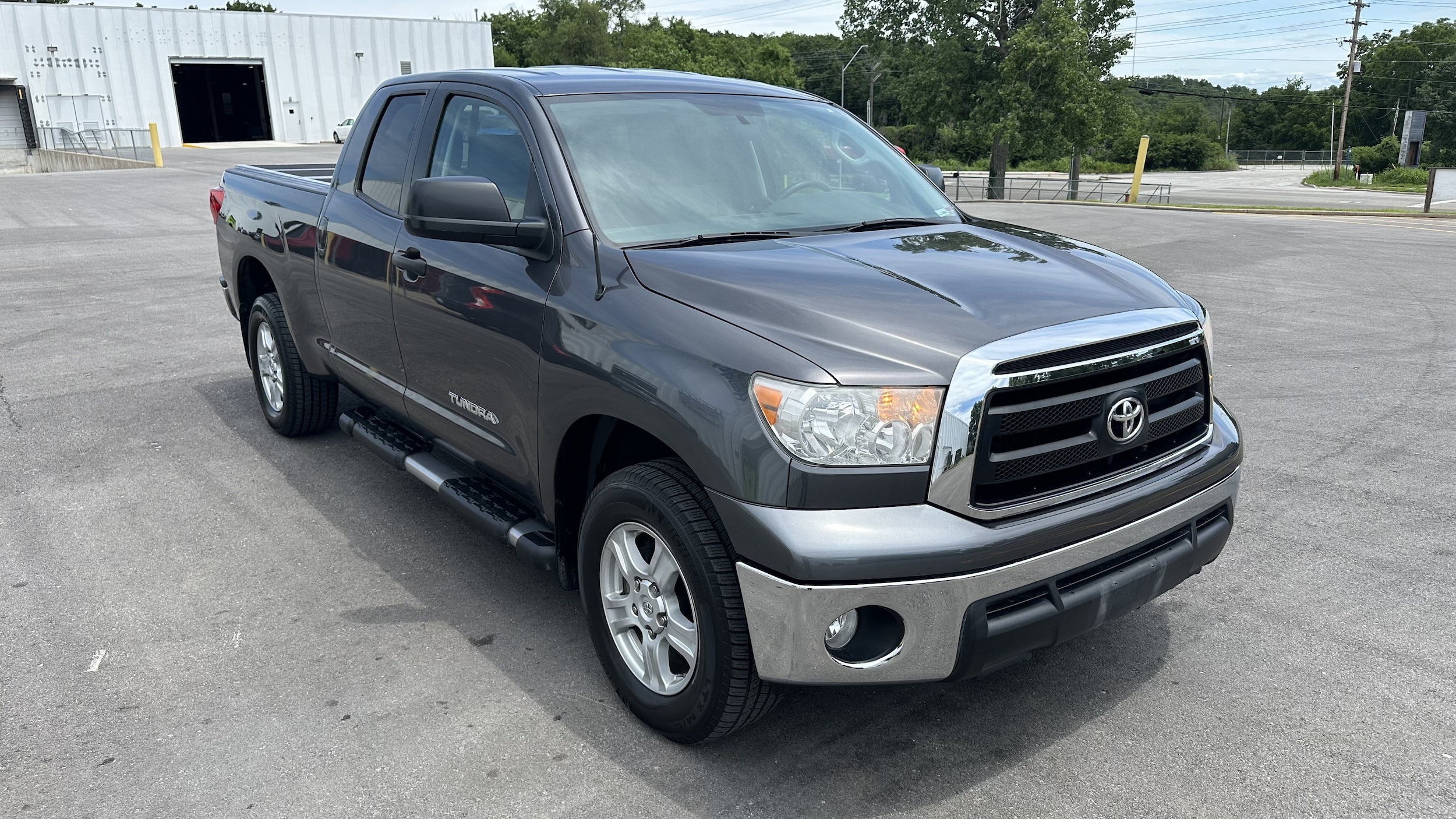 Toyota Tundra 4WD Truck