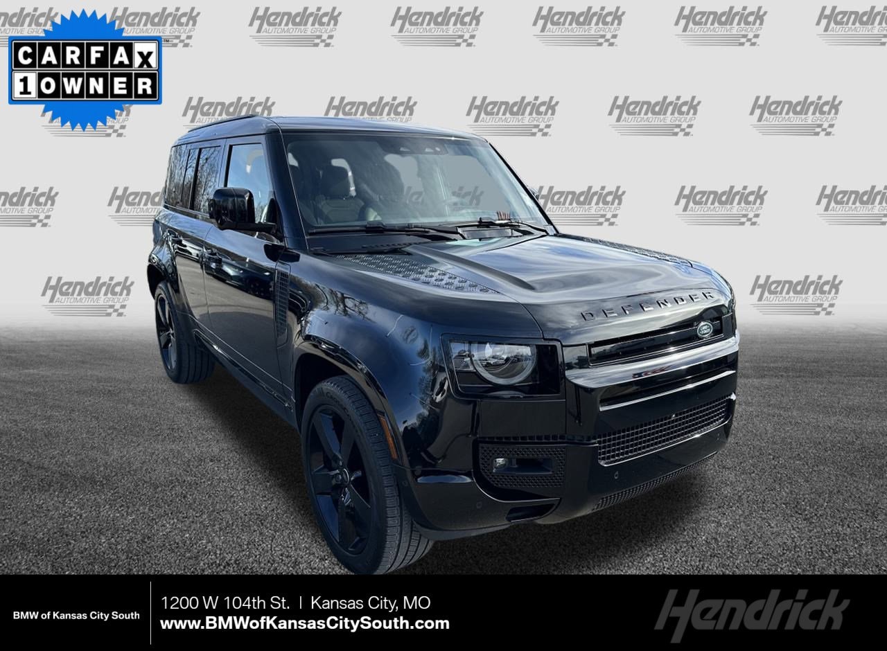 2024 Land Rover Defender X-Dynamic SE's photo