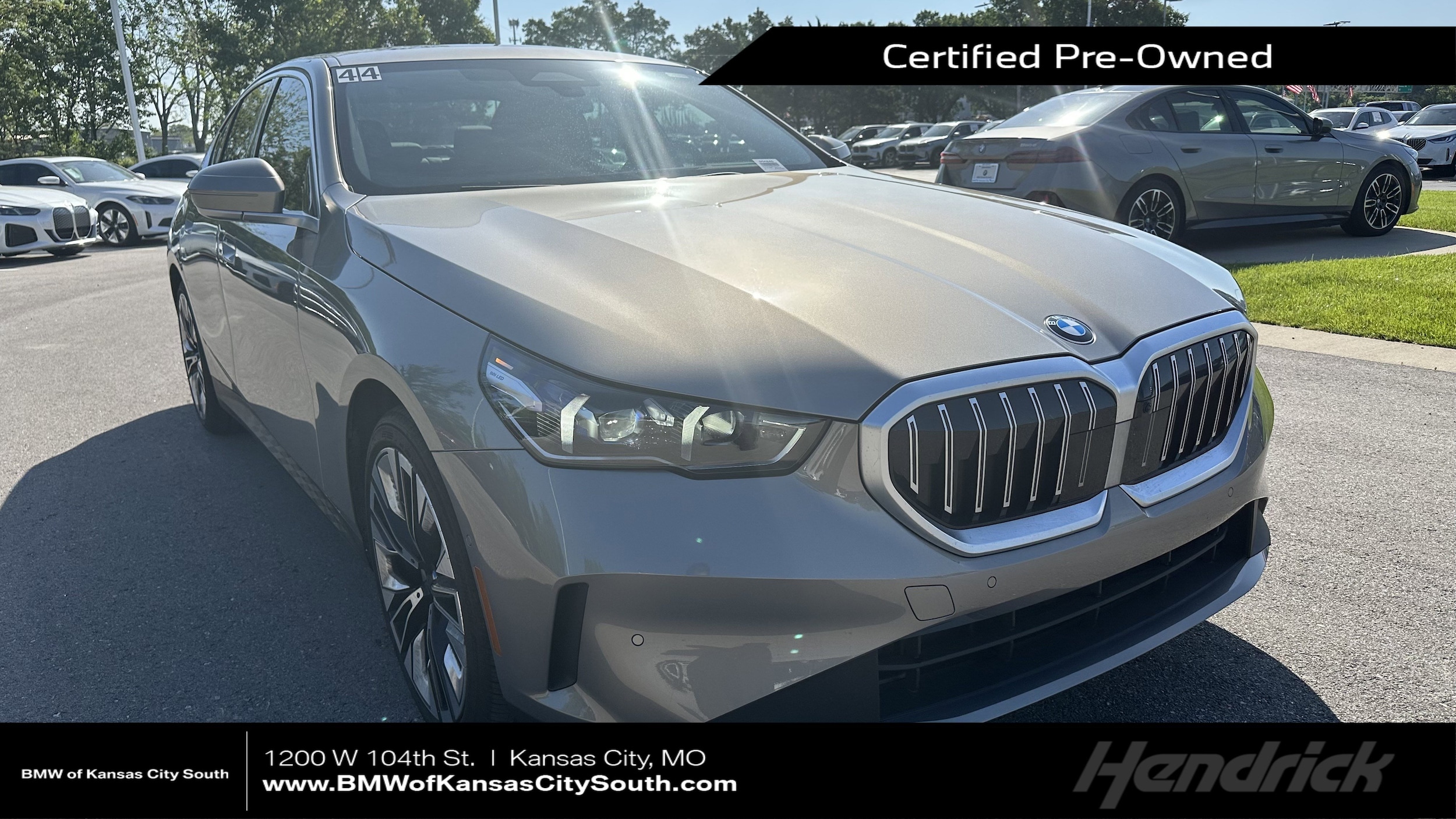 2025 BMW 5 Series 530i's photo