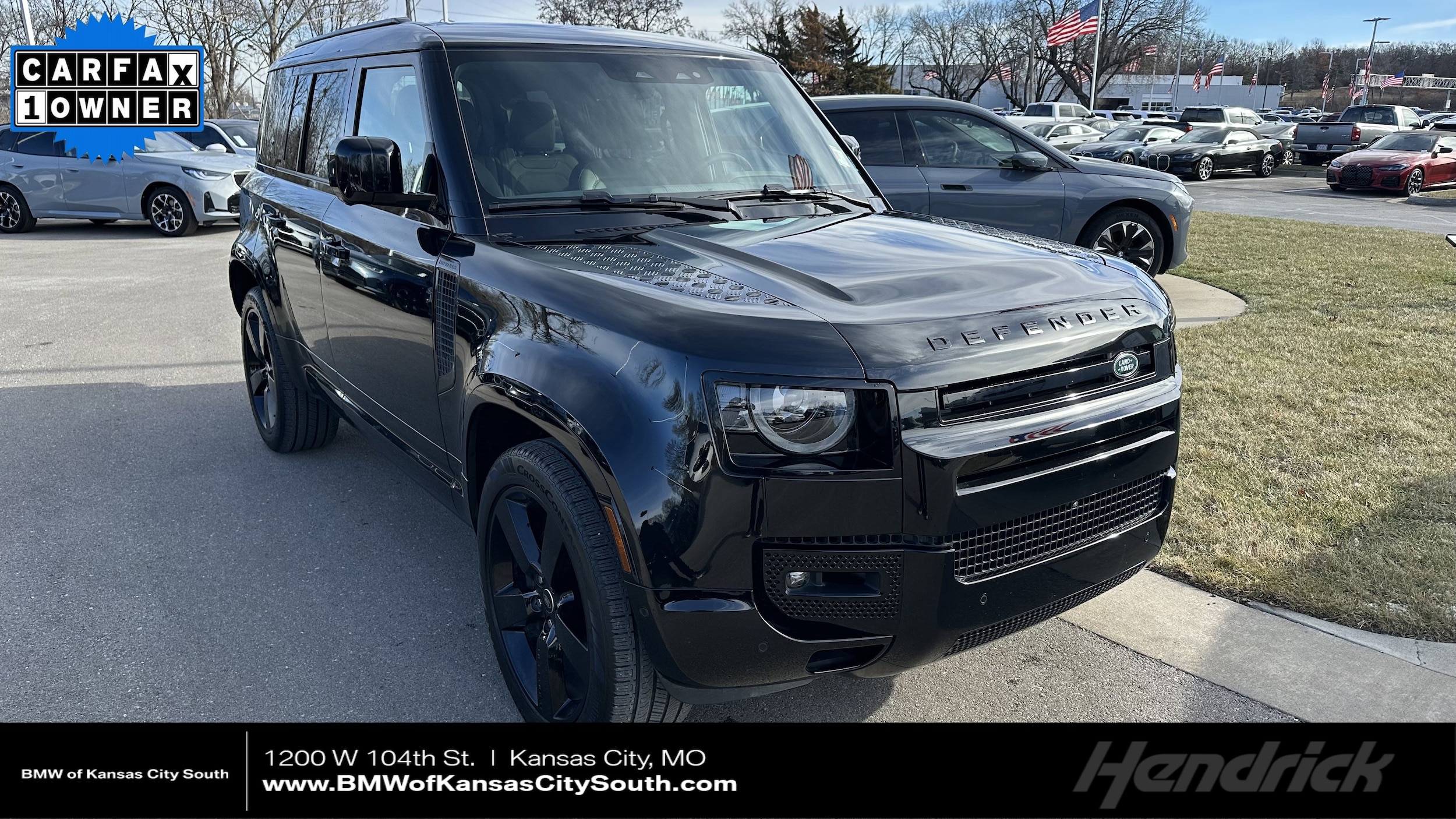 2024 Land Rover Defender X-Dynamic SE's photo