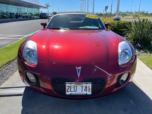 Used 2009 Pontiac Solstice GXP with VIN 1G2MT35X59Y105202 for sale in Kailua Kona, HI