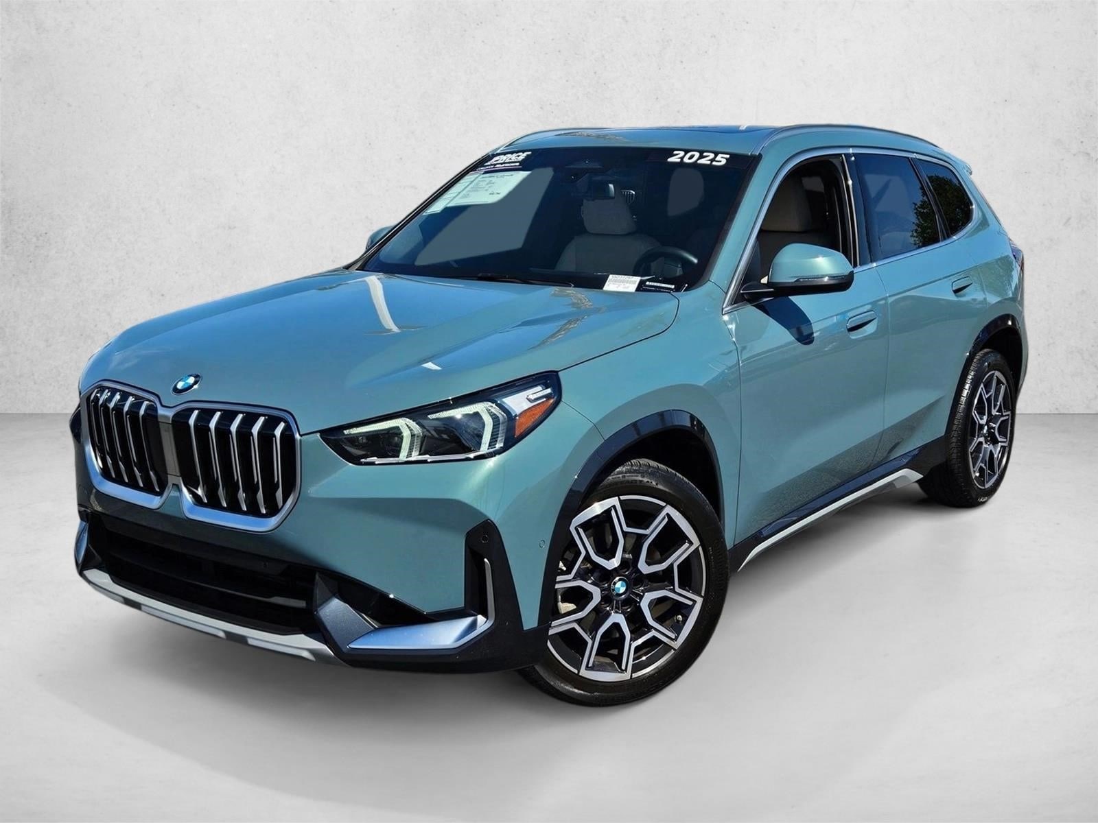 2025 BMW X1