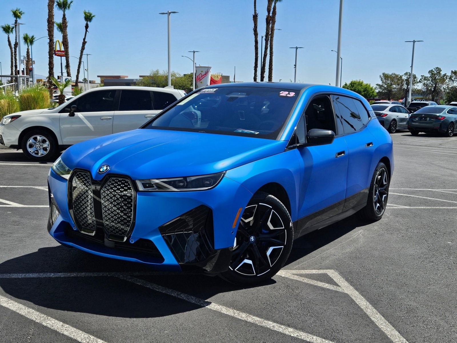 2023 BMW iX xDrive50's photo