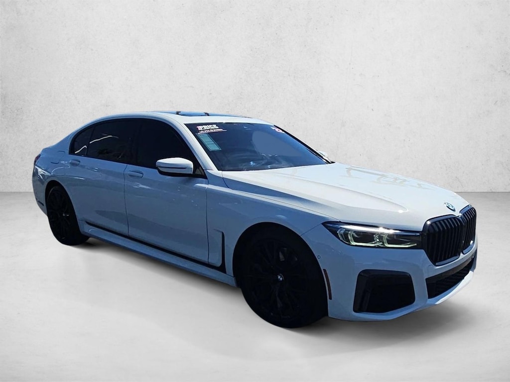 Used 2022 BMW 740i Sedan