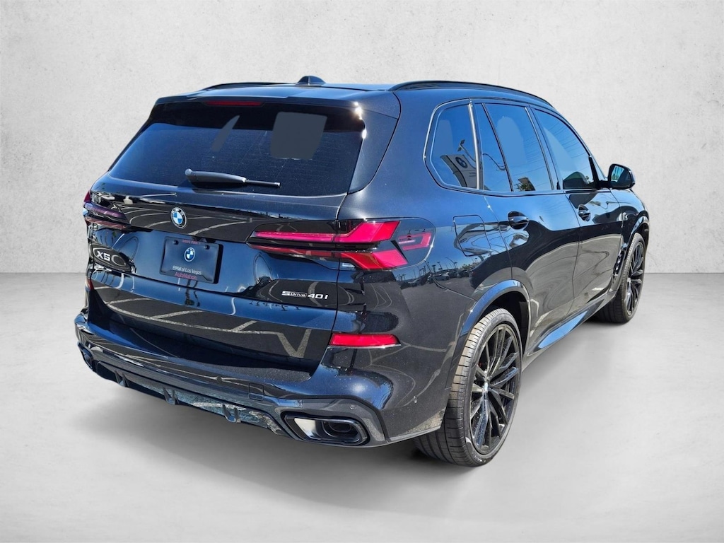 New 2026 BMW X5 sDrive40i SUV