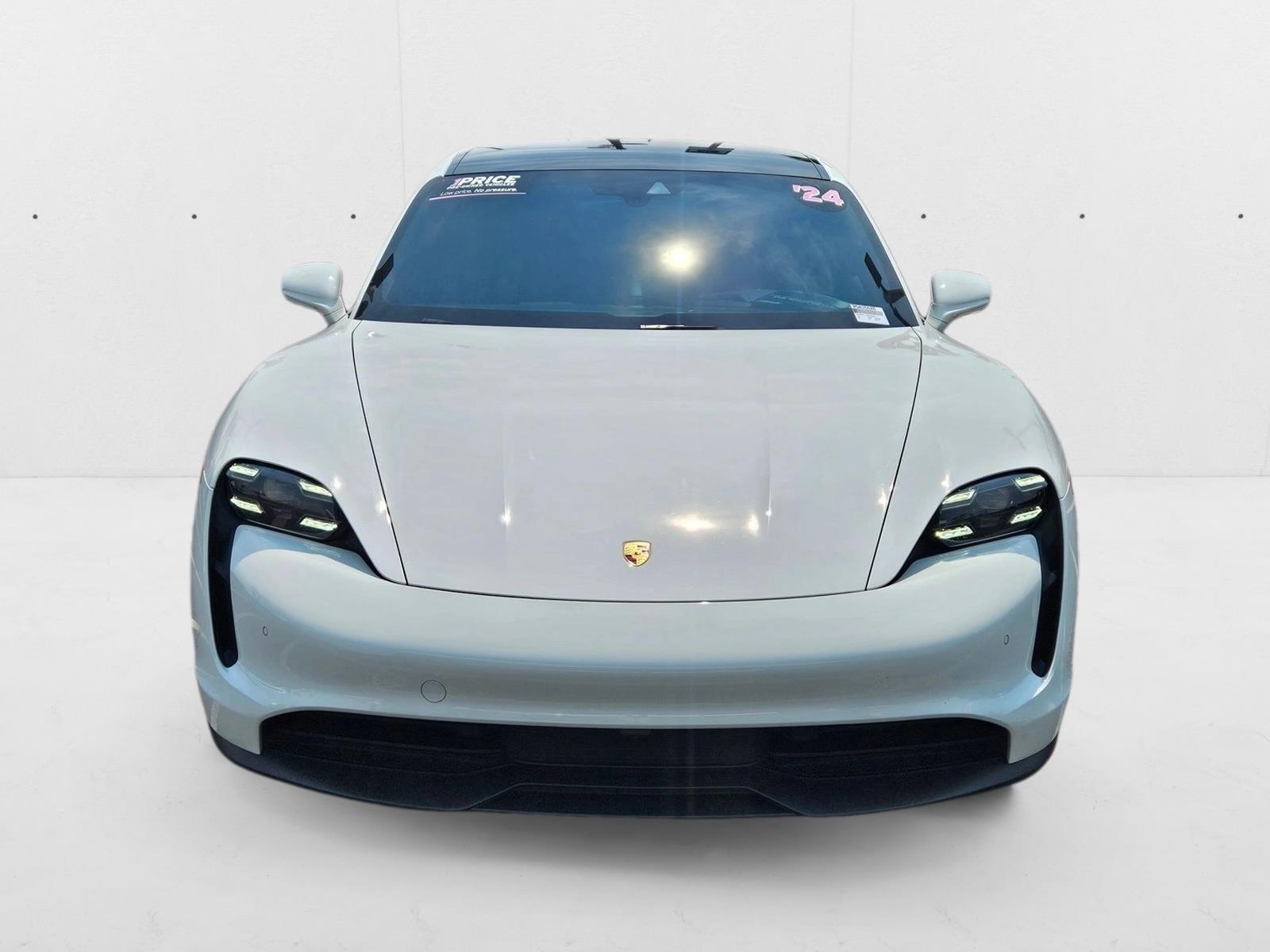 2024 Porsche Taycan 4S photo 2