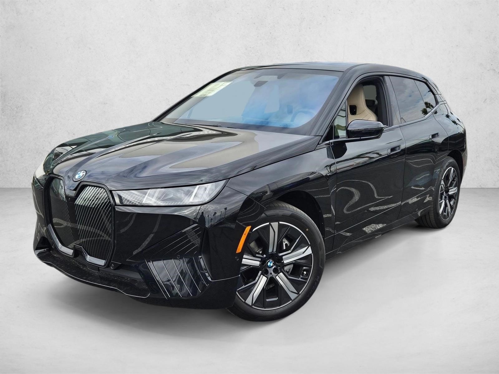 2026 BMW iX xDrive60's photo
