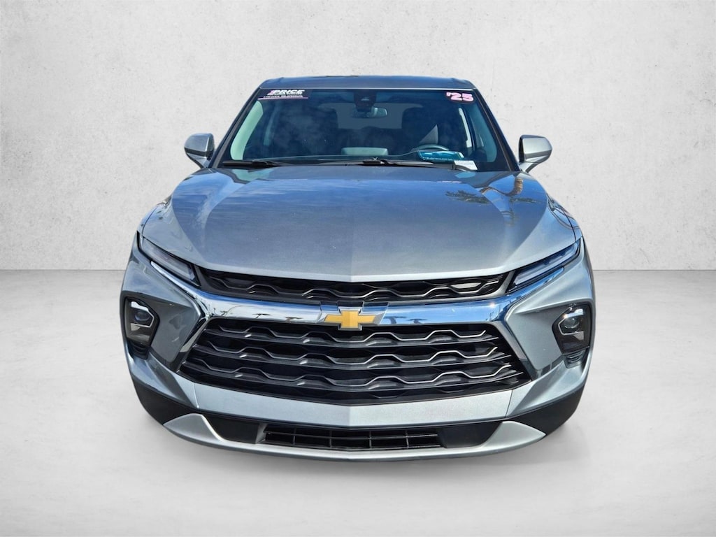 Used 2025 Chevrolet Blazer LT w/2LT SUV