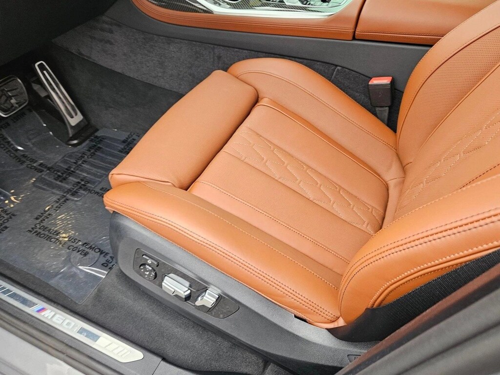 New 2026 BMW X7 M60i SUV