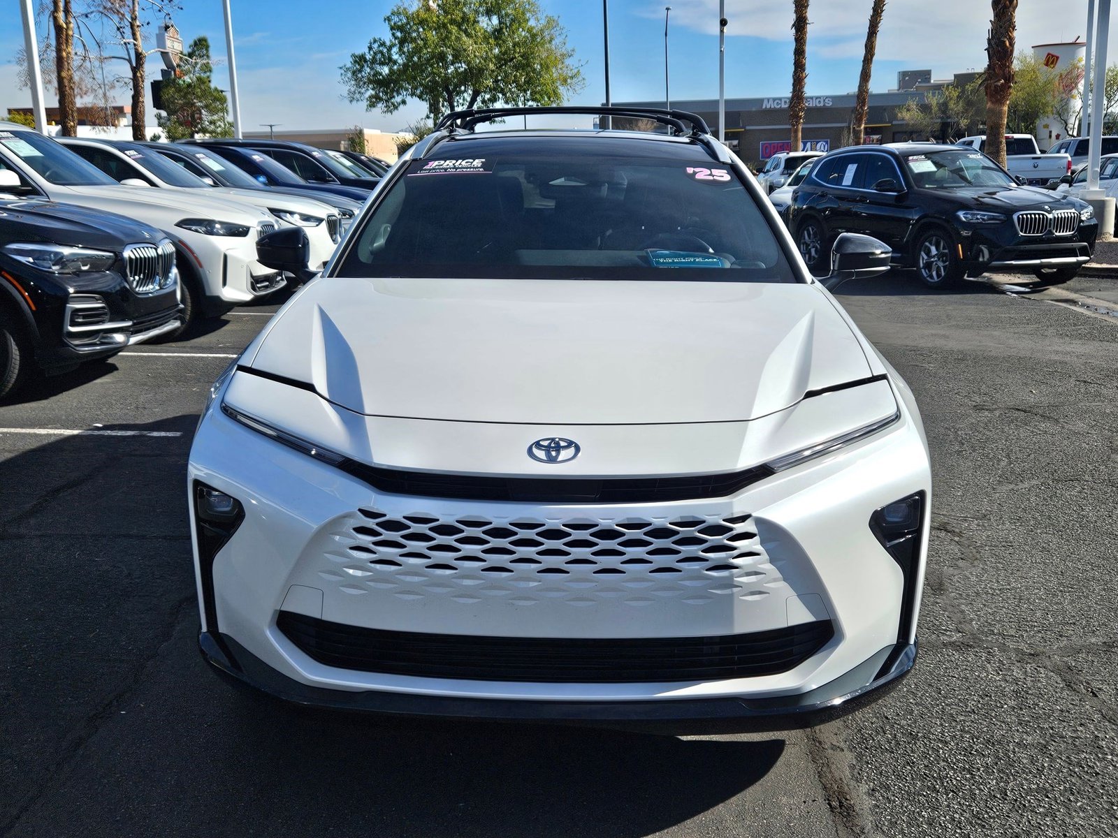 2025 Toyota Crown Signia Limited photo 2