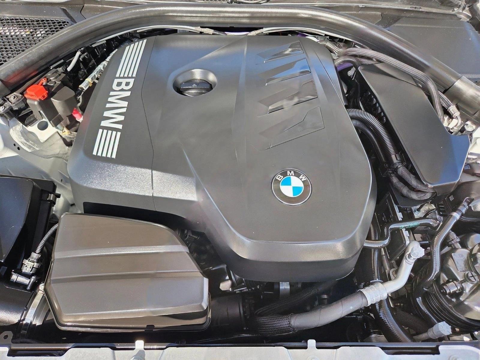 2026 BMW 3 Series 330i - Photo 22