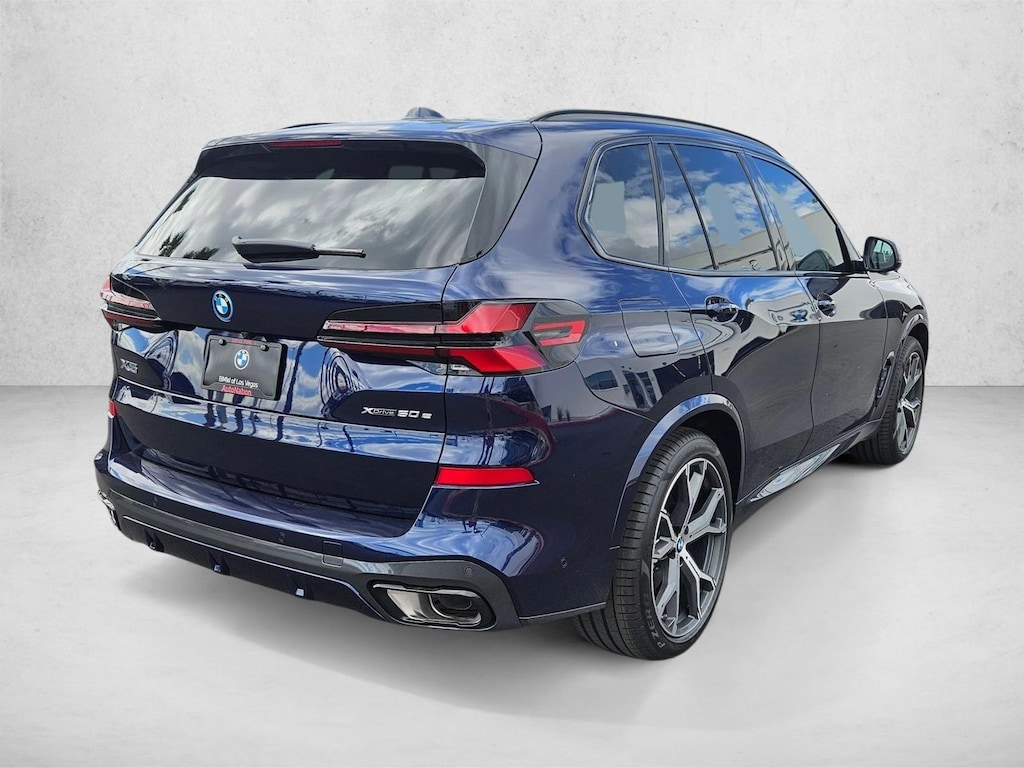 New 2026 BMW X5 PHEV xDrive50e SUV