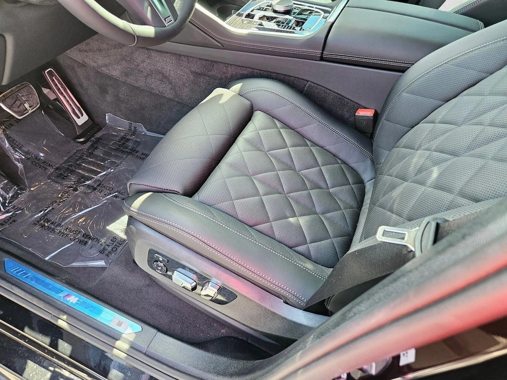 New 2027 BMW X6 xDrive40i SUV