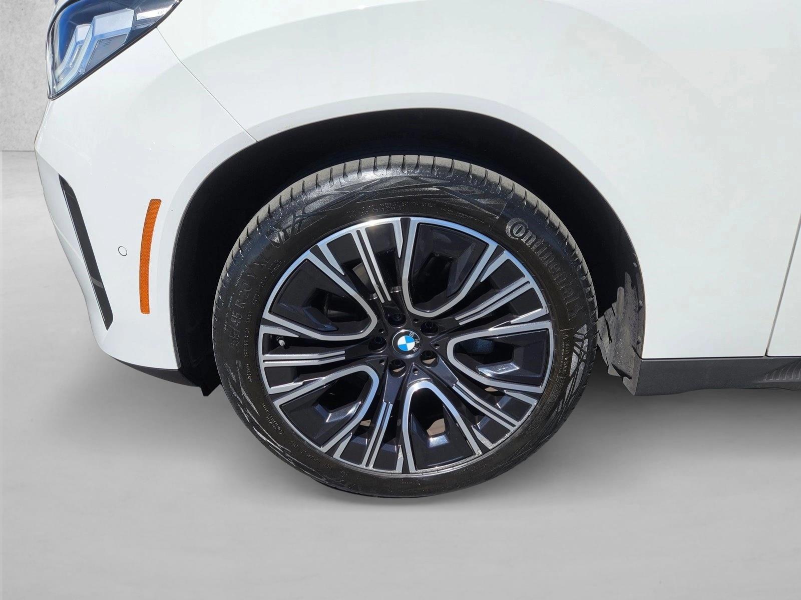 2026 BMW X3 30 - Photo 22