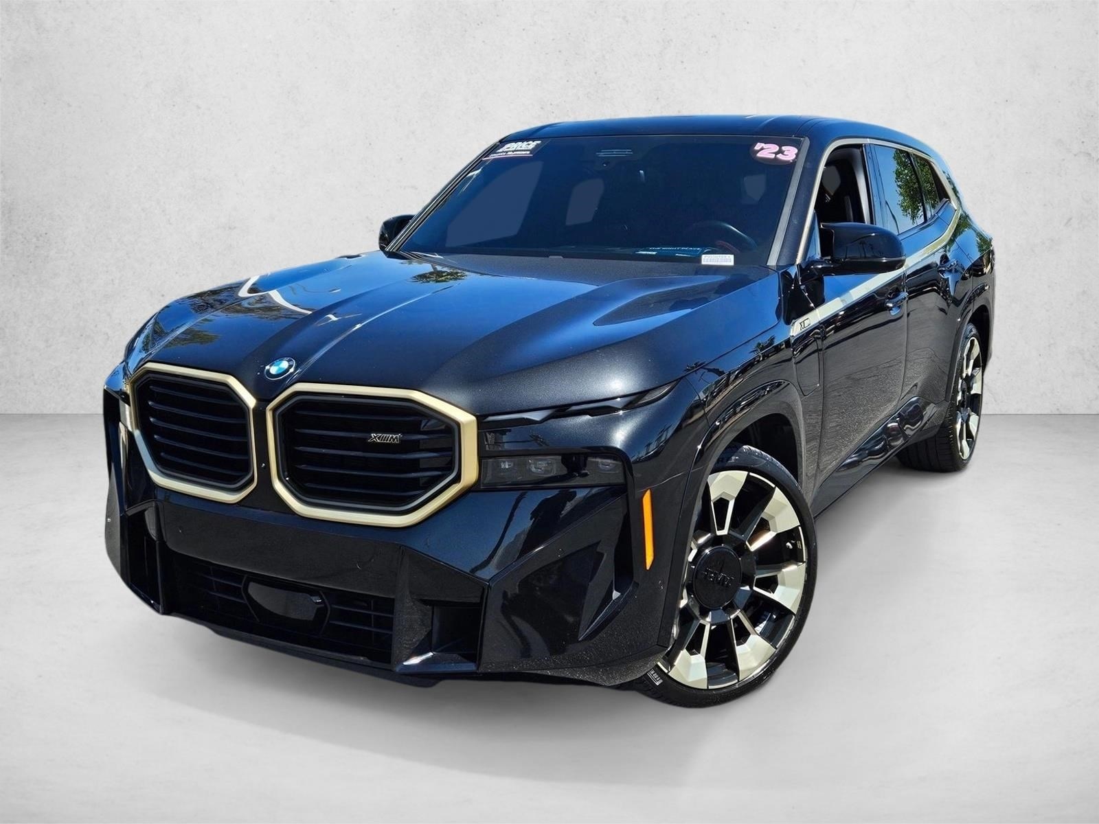 2023 BMW XM Base