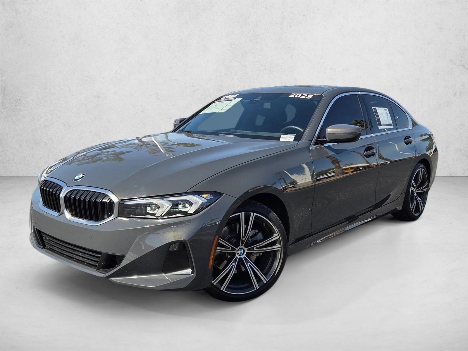 2023 BMW 3 Series 330i Sedan's photo