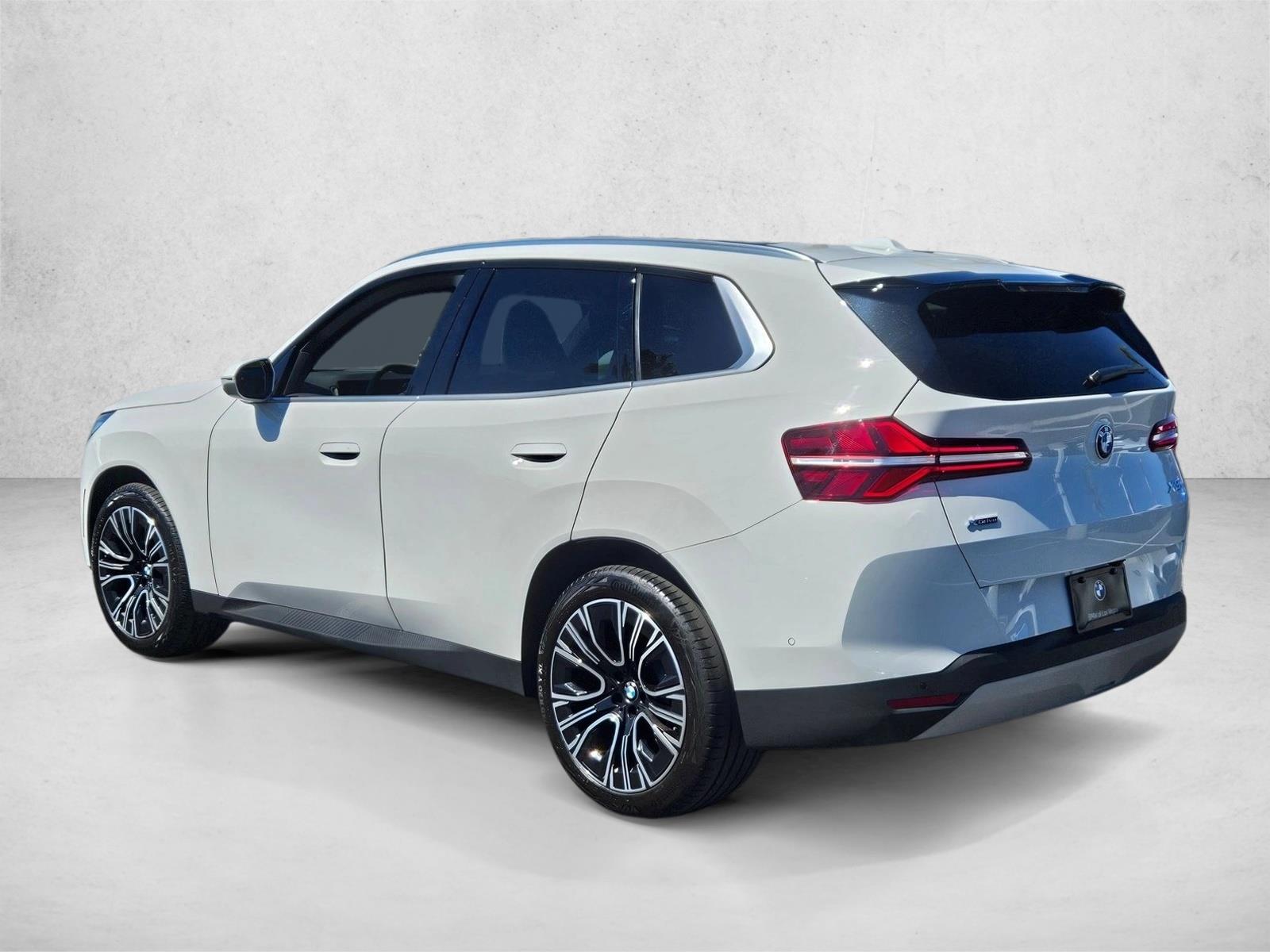 2026 BMW X3 30 - Photo 8