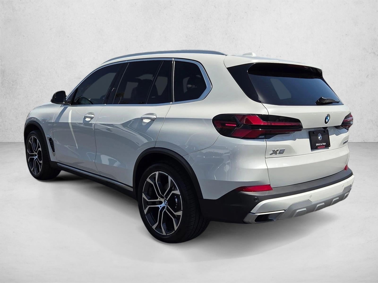 2025 BMW X5 40i - Photo 8