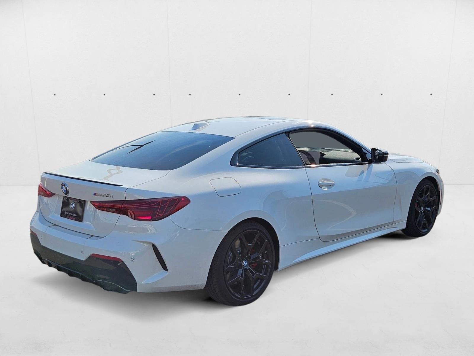 2026 Bmw M440i photo 2