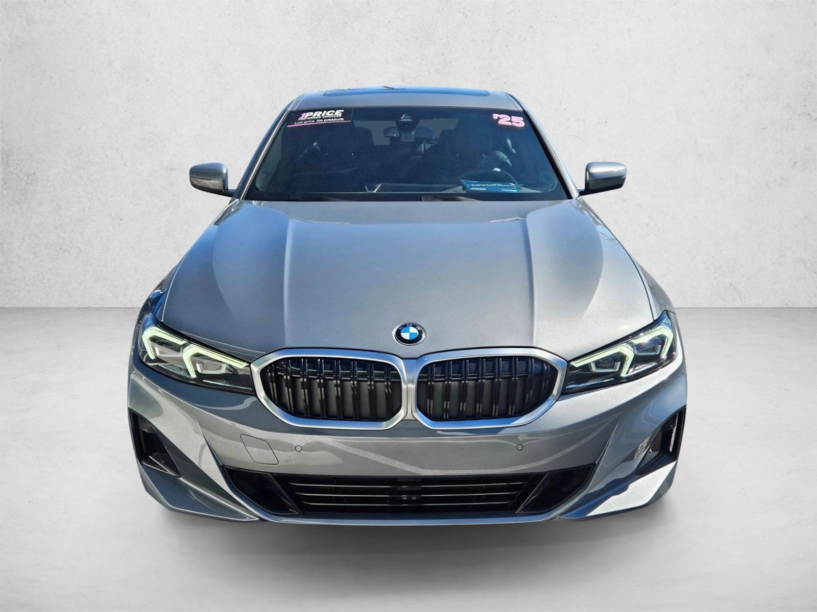 2025 Bmw 330i photo 2