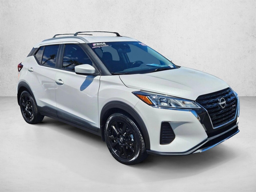 Used 2022 Nissan Kicks SV SUV