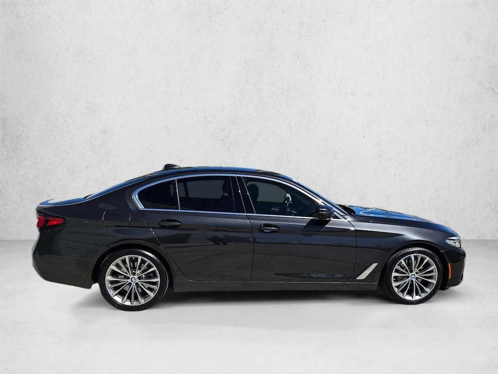 Used 2023 BMW 530i Sedan