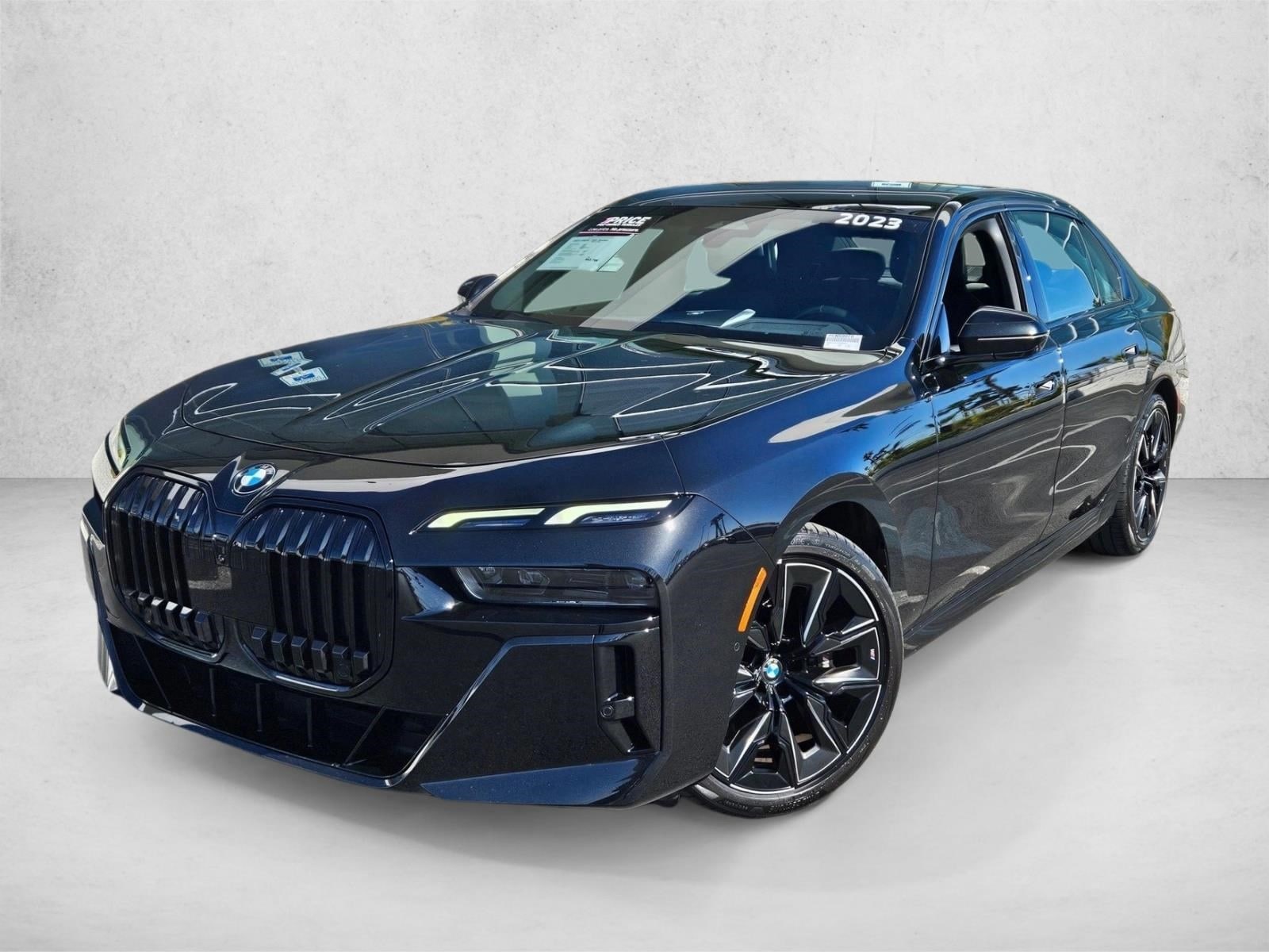 2023 BMW 7 Series 740i's photo