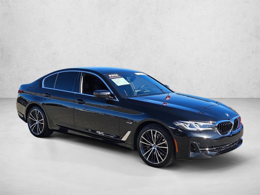 Certified 2023 BMW 530e Sedan