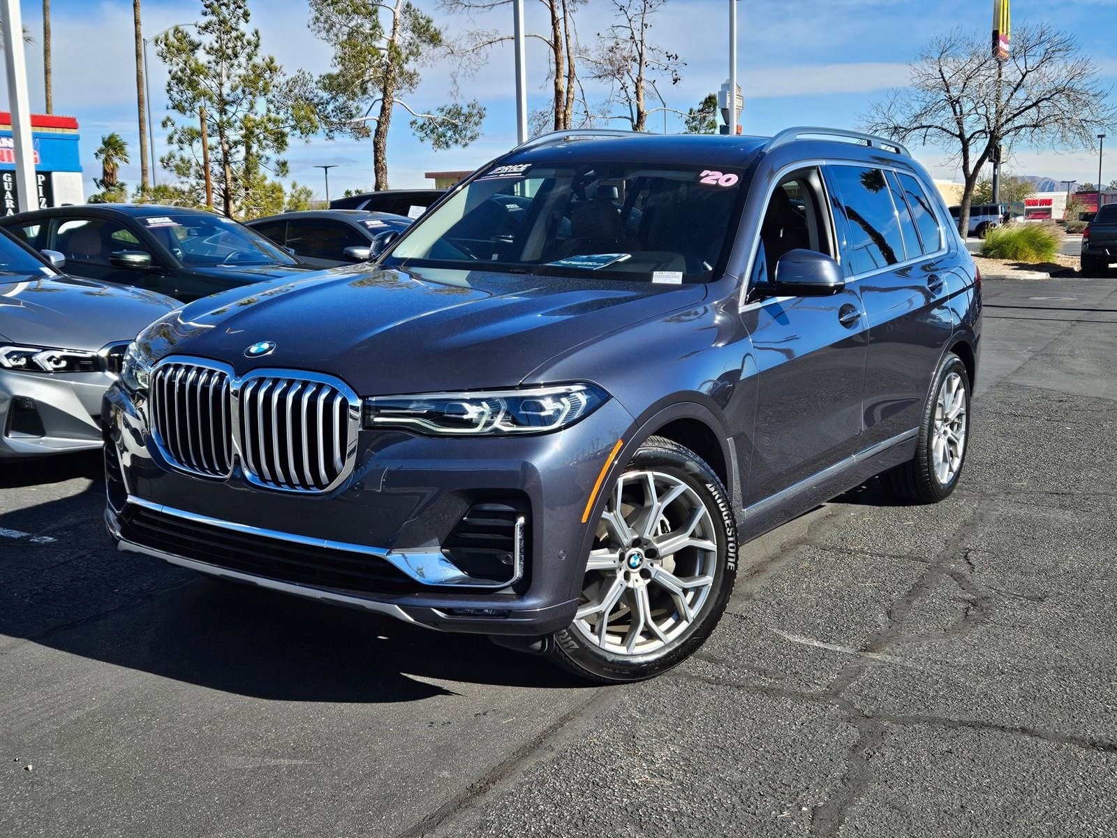 2020 BMW X7 40i's photo