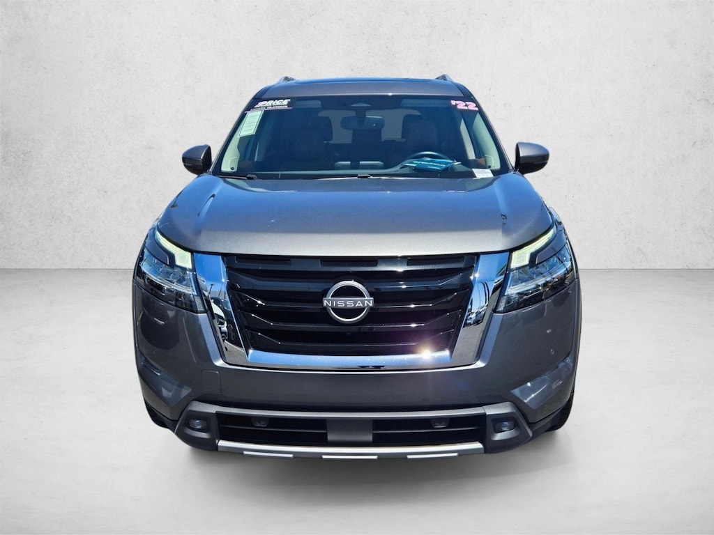 Used 2022 Nissan Pathfinder Platinum SUV