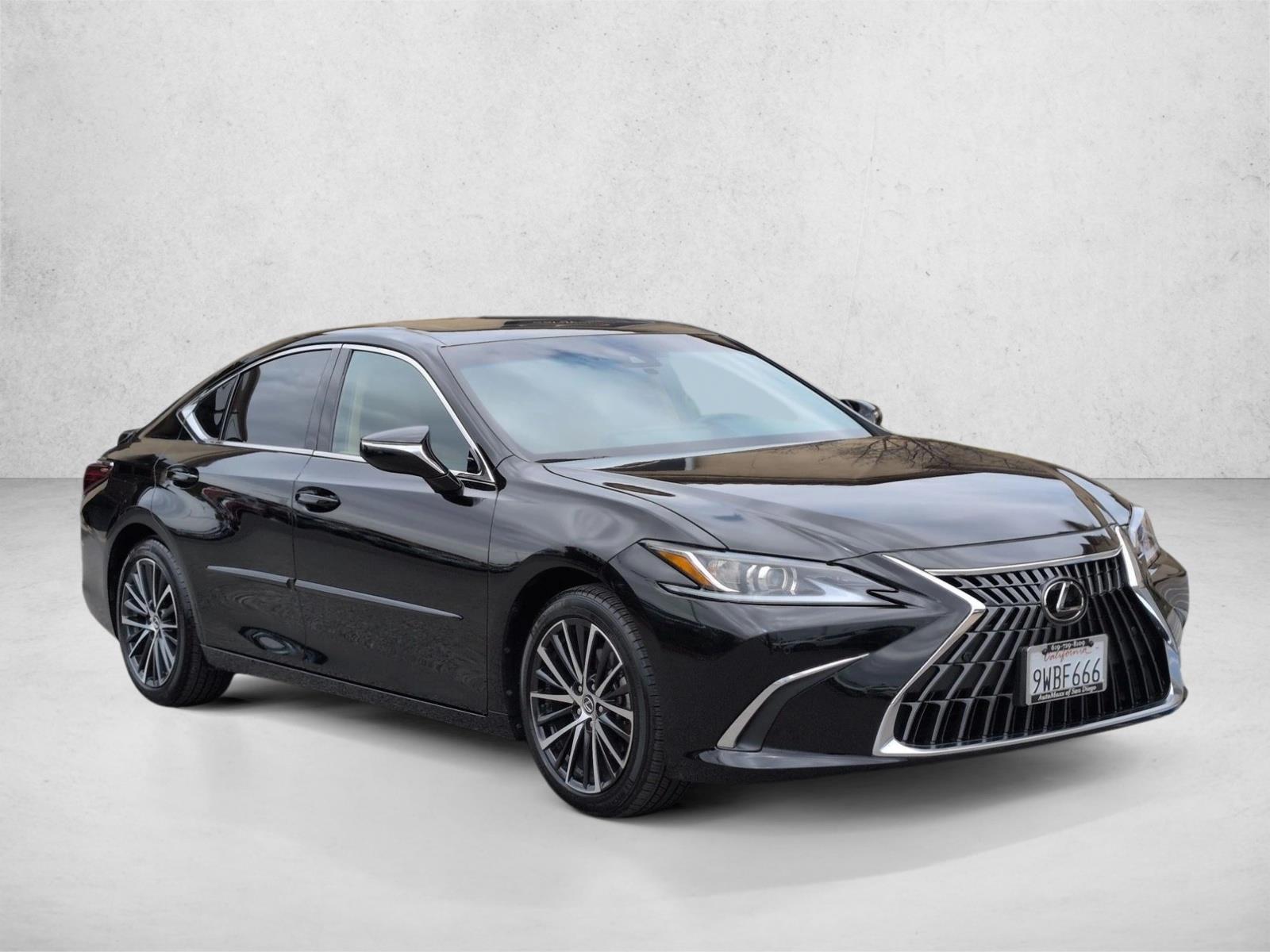 Used 2025 Lexus ES Sedan