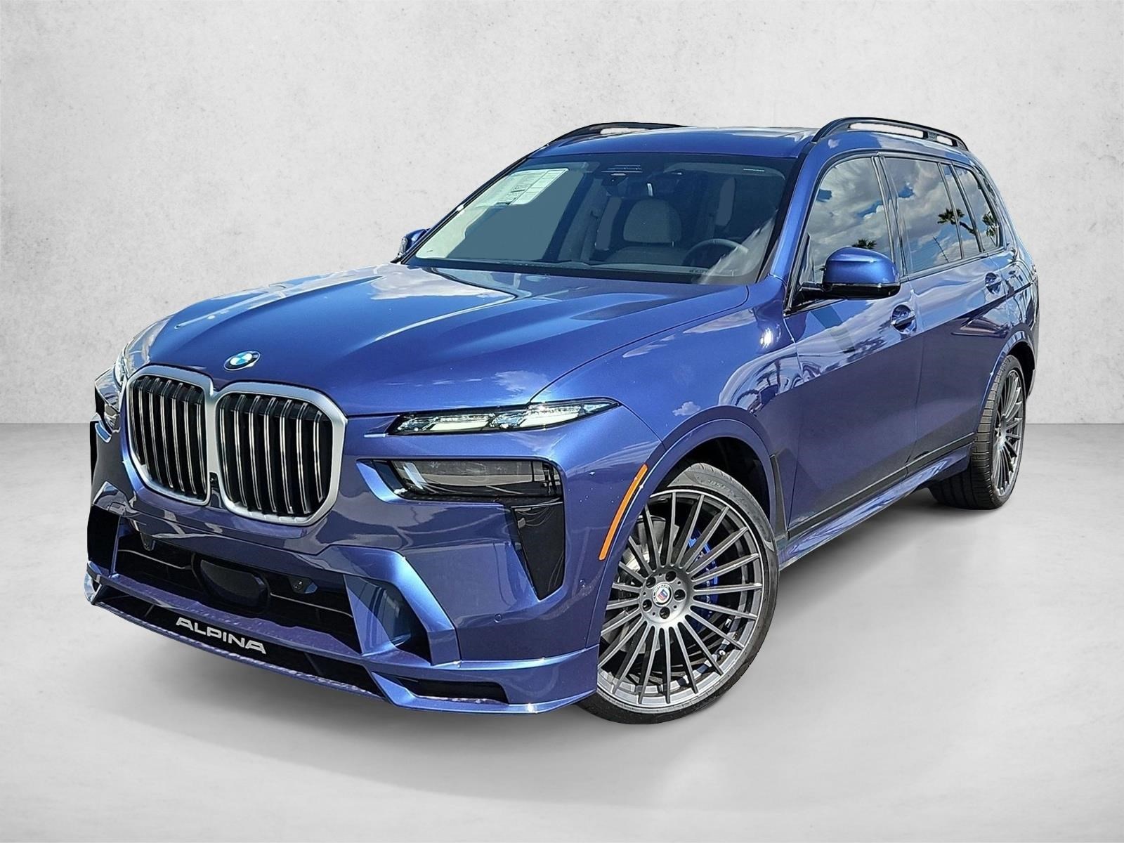  BMW ALPINA XB7