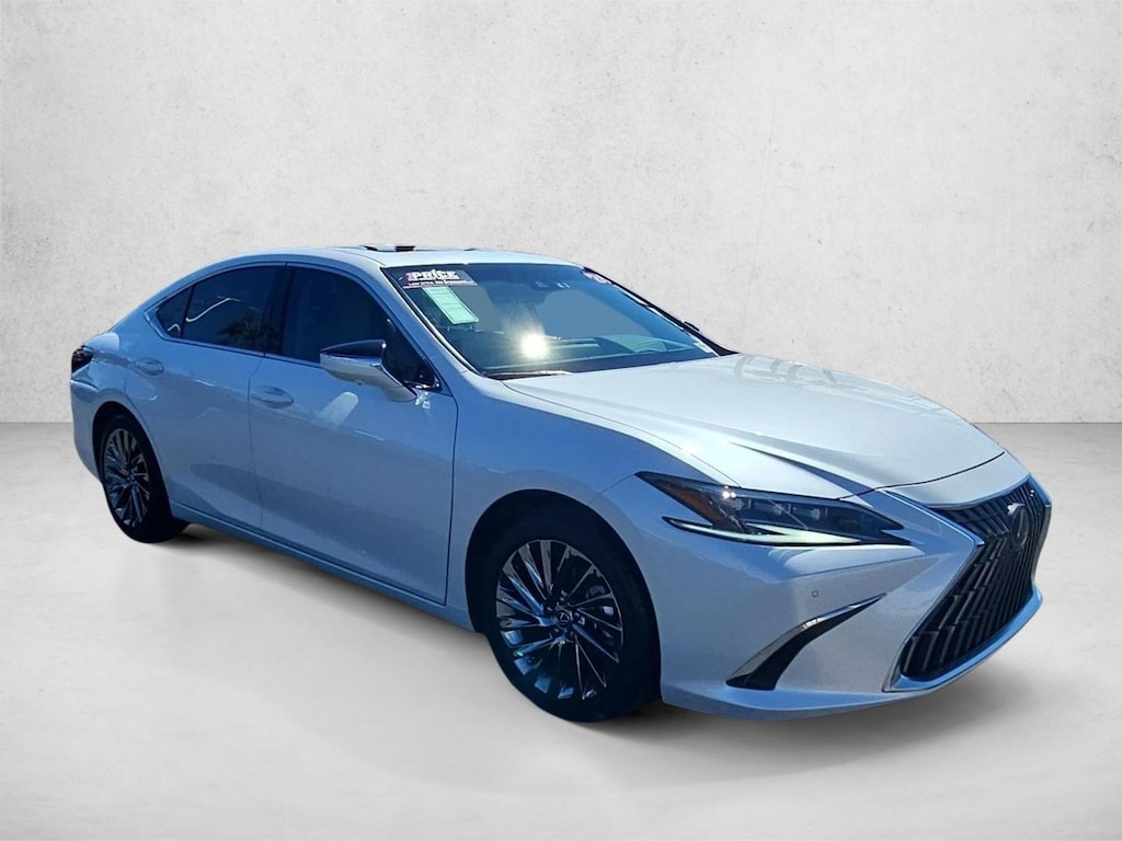 Used 2024 Lexus ES 300h Sedan