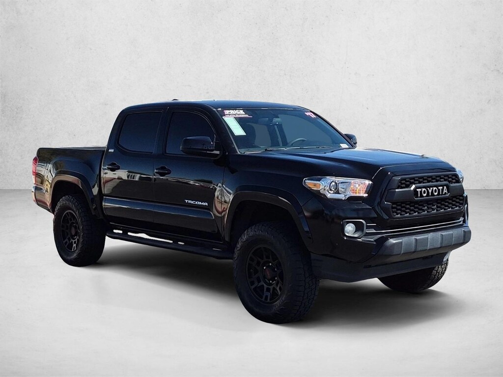 Used 2017 Toyota Tacoma Truck Double Cab