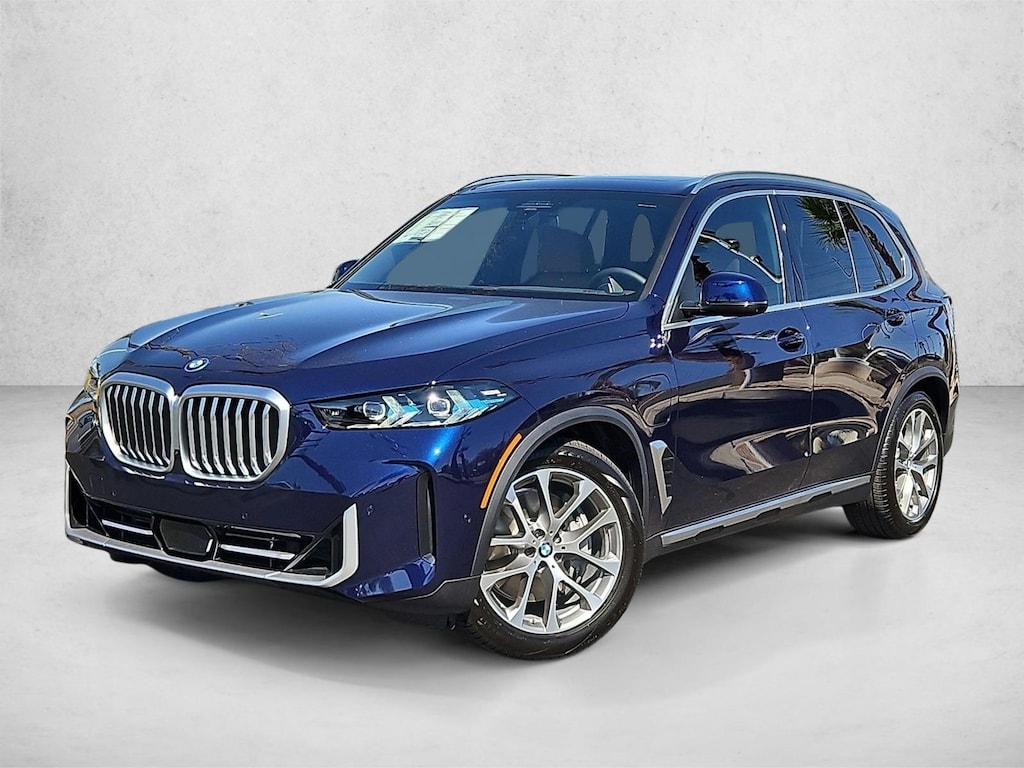 New 2026 BMW X5 PHEV xDrive50e SUV