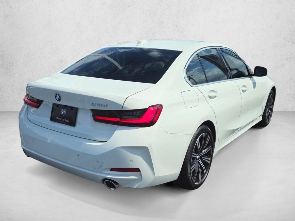 New 2026 BMW 330i Sedan