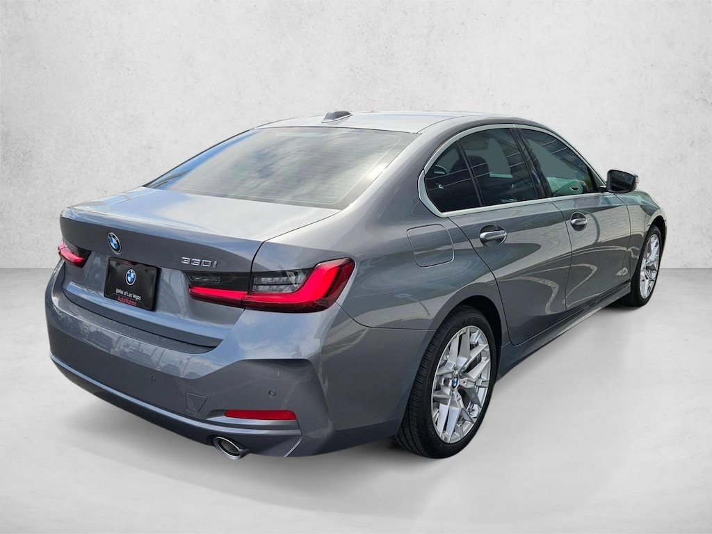 New 2026 BMW 330i Sedan
