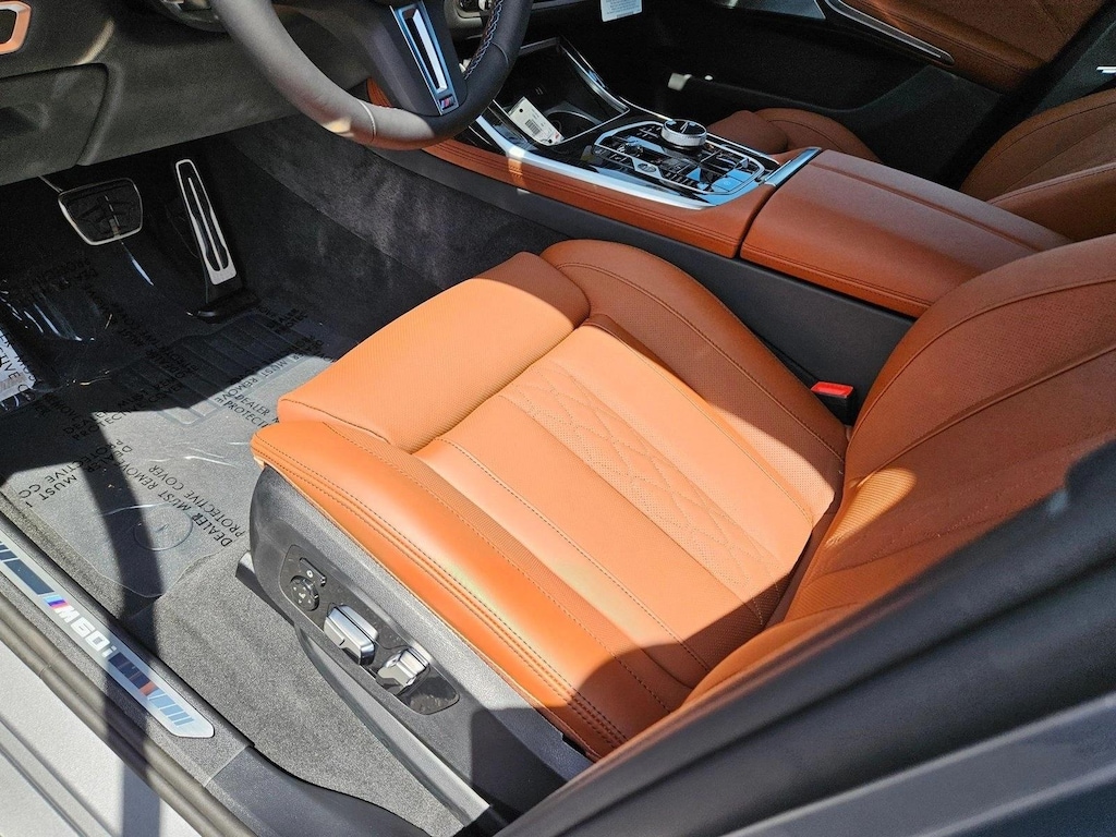 New 2027 BMW X7 M60i SUV