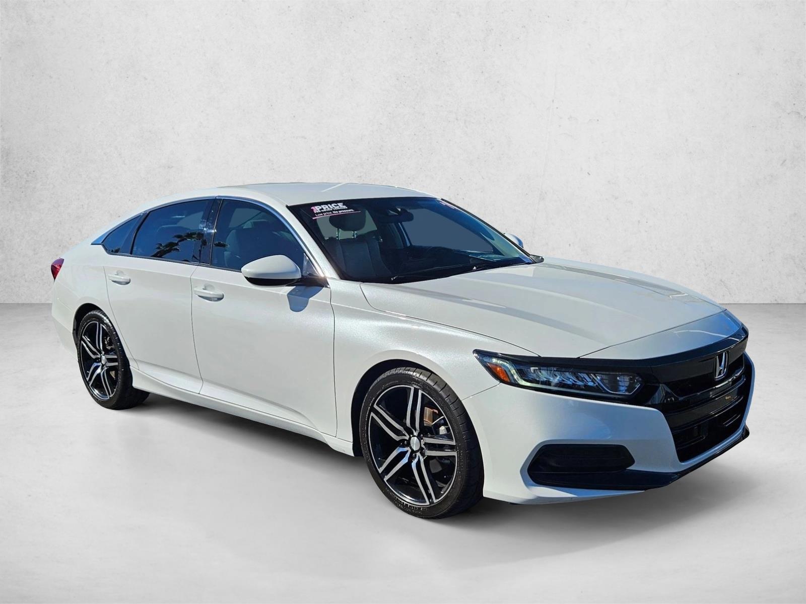 2019 Honda Accord LX photo 3