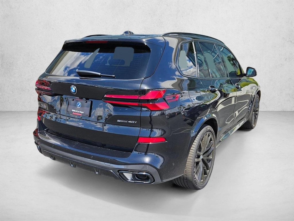 New 2026 BMW X5 sDrive40i SUV