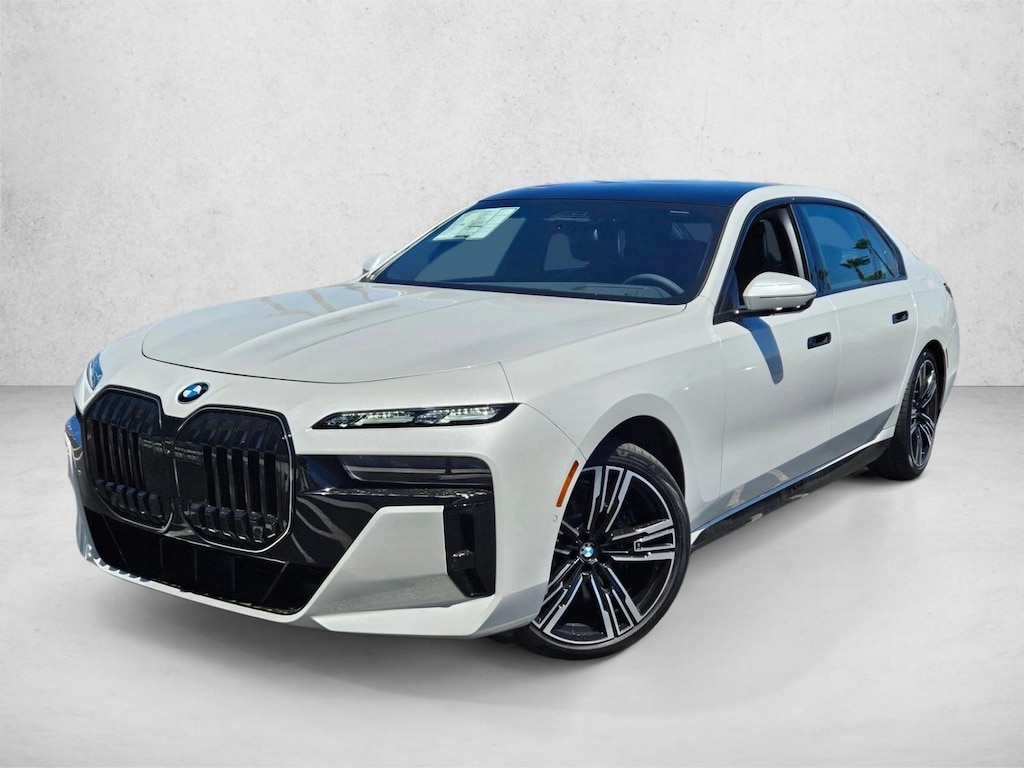 New 2026 BMW 760i xDrive Sedan