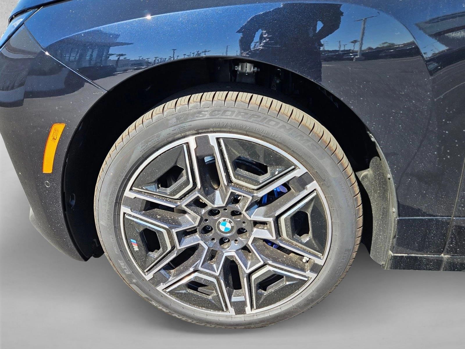 2026 BMW iX 60 - Photo 10