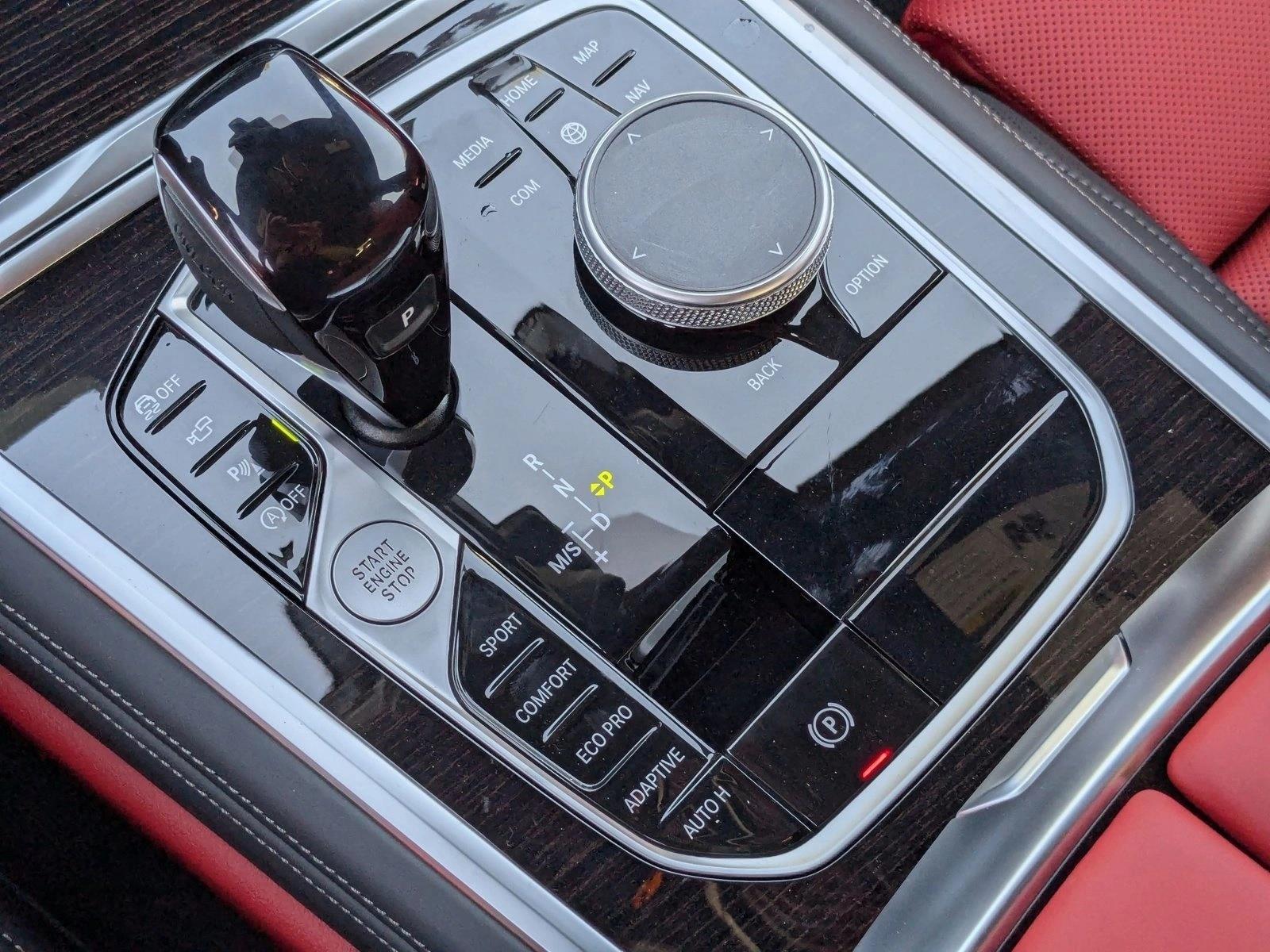 2026 BMW 8 Series 840i - Photo 14