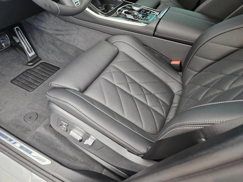 New 2026 BMW X5 sDrive40i SUV