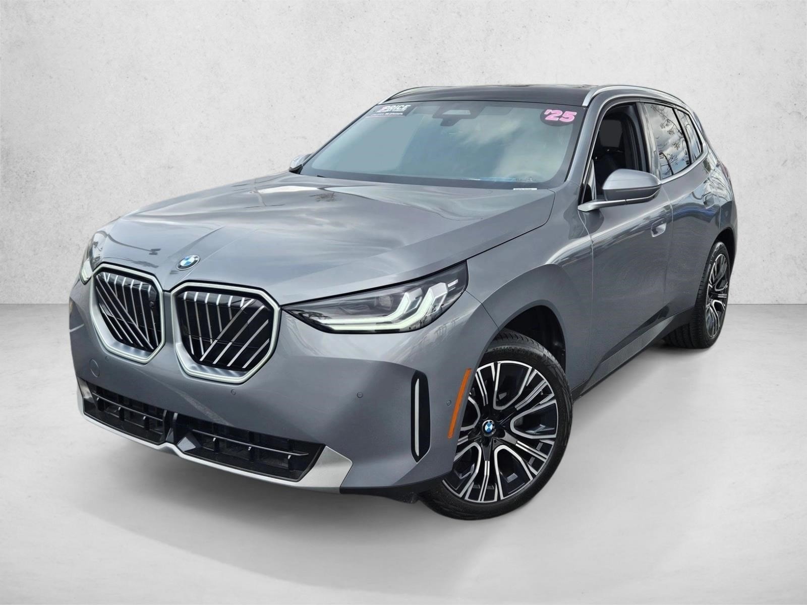 2025 BMW X3 30 XDRIVE's photo