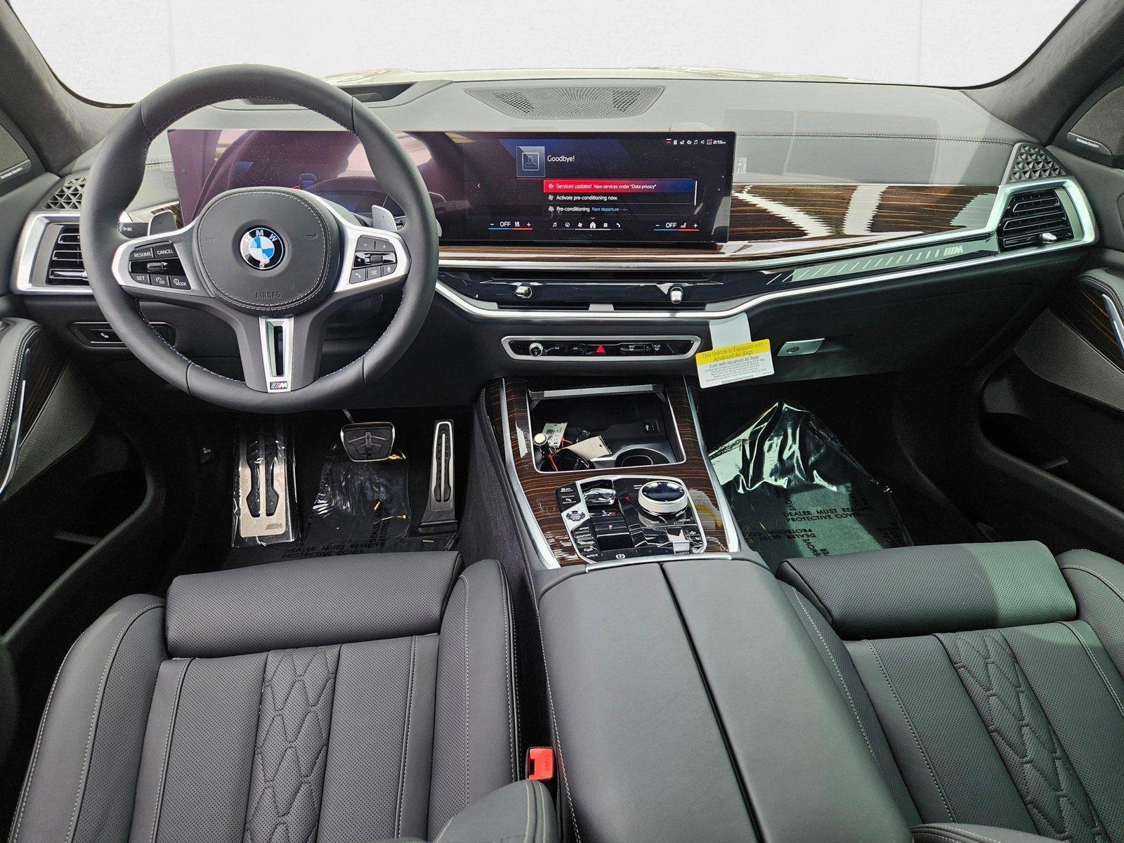 2026 BMW X7 M60i - Photo 14