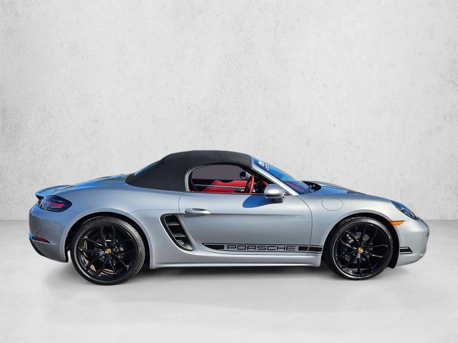 2025 Porsche Boxster Base photo 4