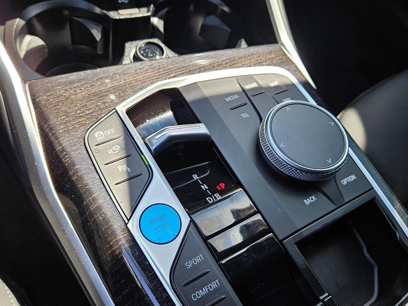 2023 BMW i4 35 - Photo 14