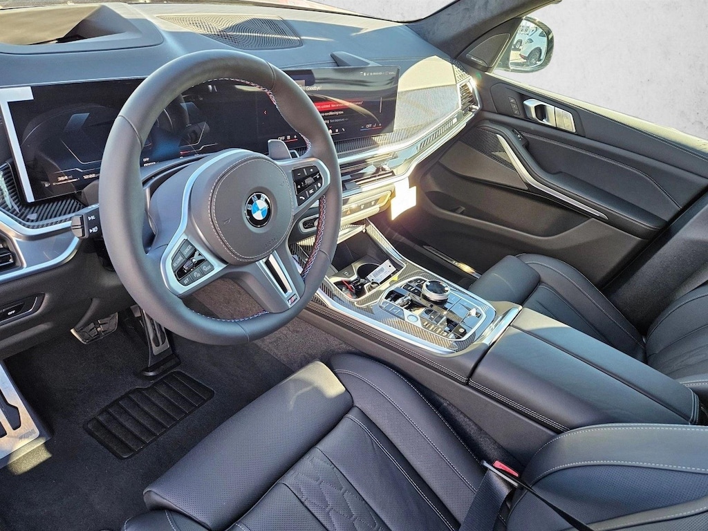 New 2026 BMW X7 M60i SUV